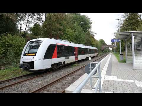 Züge auf und vor der Müngstener Brücke (FULL HD)
