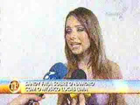 Sandy no show da Família Lima
