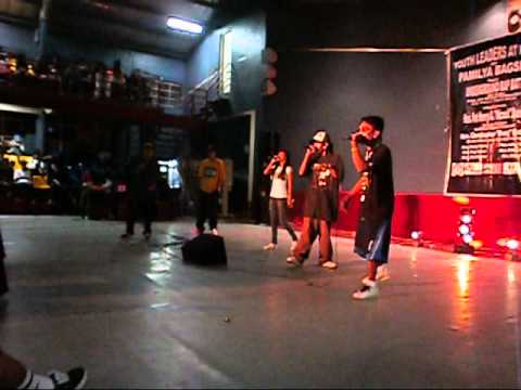 13squad live perfrom @ taguig pamilya bagsik anniv