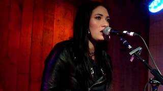 5 Olivia Sebastianelli  - I Can't Make You Love Me (Bonnie Raitt Cover)    - The Waiting Room