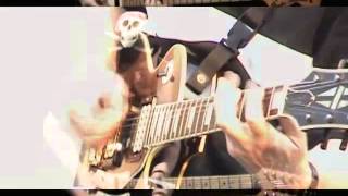 Walkin' Shoes [Turn on Me]