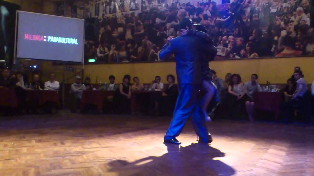 Clarisa Aragon y Jonathan Saavedra 4to Tango en Salon Canning.