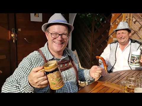 Viktor Baum - Wir schauen in das Glas (Offizielles Video)