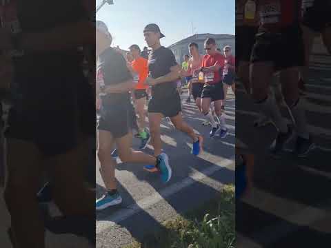 37° Venicemarathon 2023 la partenza sa Stra ( Venezia)