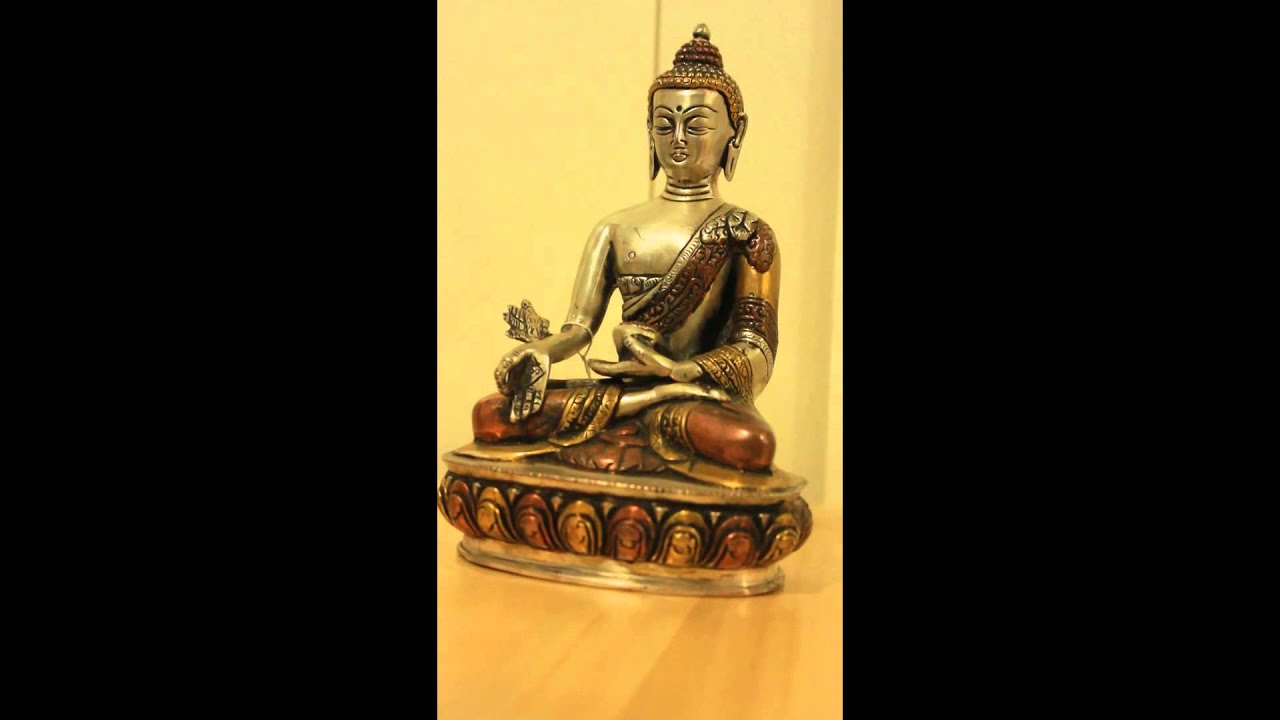 Silver Pancha Dhatu Buddha 2 (Id: 8005)