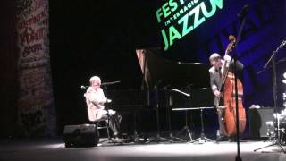 Autumn Leaves - Kenny Werner