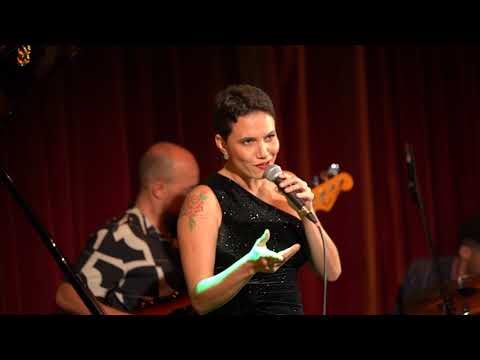 Liz Rosa Quartet - Só que deram zero pro bedeu (Live at Soberano Itaipava)
