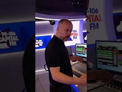 Last Capital FM / Big Top 40 Network Chart Show from Leicester Square London (anoraks on please)