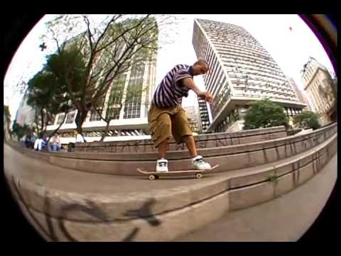 BS CREW QUADRO A QUADRO (2009)