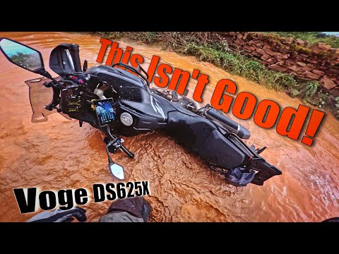You Can't Park There, Mate! 🫣 Voge DS625X TESTED