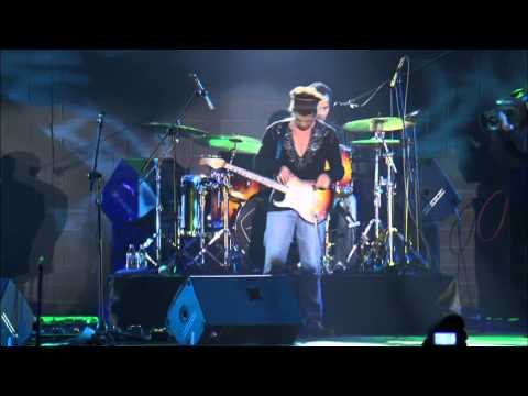 Doyle Bramhall II - Chariot - Live