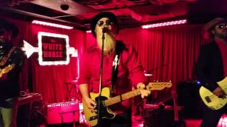 East Texas Girl - The Beaumonts