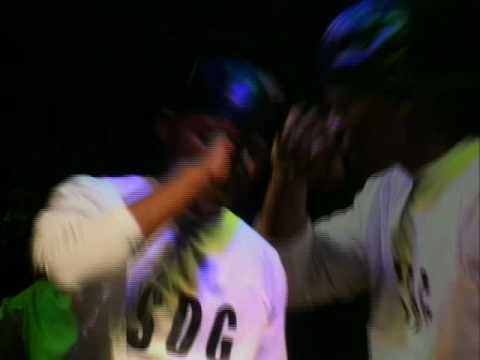 V-Scram feat. G-Junior  C'était