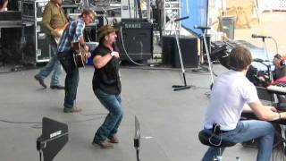 Chris Hawkey of Rocket Club - &quot;I Can&#39;t Dance&quot;