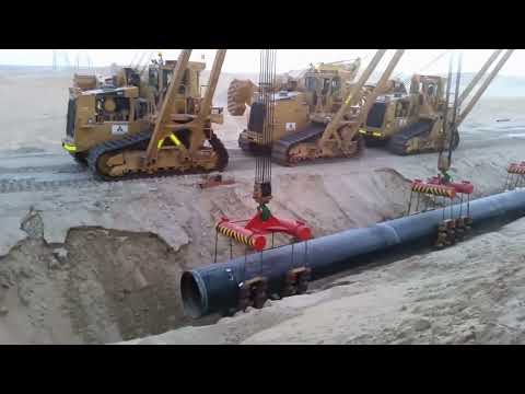Pipe Lowering Side Boom