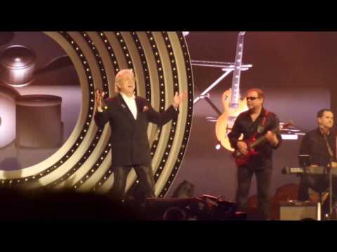 Bernie Paul Lucerna Praha