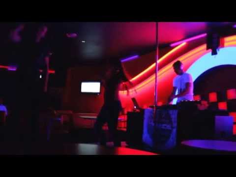 HARDWELL vs BT vs Tom Fall - iRok Emergency In The Place (Tritonal Smashup)