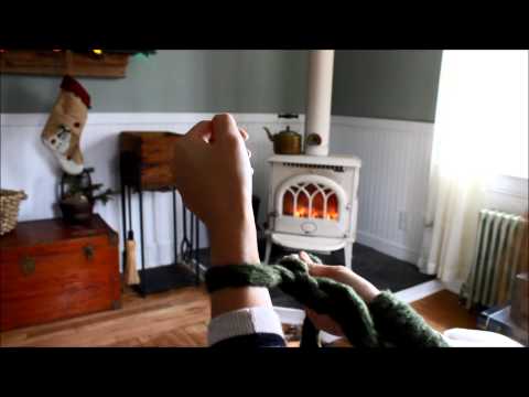 Arm Knitting 101: How to Tighten the First Stitch