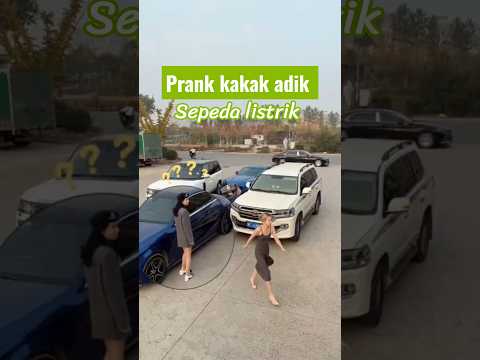 Prank kakak adik sepeda listrik #shortsviral #shorts #prank #funny #comedy #fyp #viral #trending