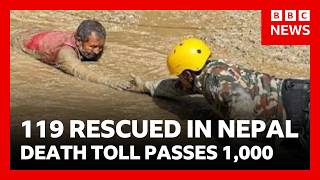 Nepal flash floods death toll exceeds 1,000 as rescuers find 119 more survivors