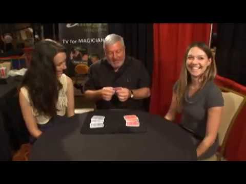 Voir la vidéo Twisted Sisters 2.0 Bicycle - John Bannon