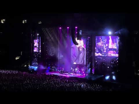 Uptown Girl ft. Tina Arena LIVE - Billy Joel @ The MCG Melbourne 2022