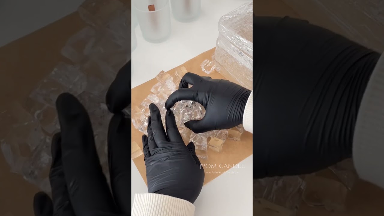 🪻Lavender Latte Candle🪻⁡ラベンダー香るラテキャンドルを作ります！⁡キャンドルの芯は、木芯を使っているので灯すと小さな焚き火のよう🪵🔥 #art #candle