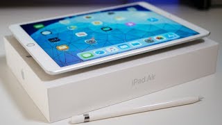Apple iPad Air 2019 Wi-Fi 256GB Gold (MUUT2) - відео 3