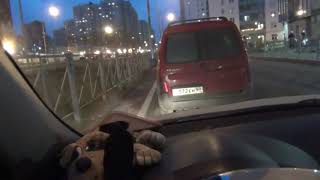 Быстрая парковка в бывшей деревне.