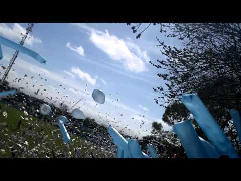 "Salida de Brown de Adrogue 3  vs Temperley 1  -  18/09/11" Barra: Los Pibes del Barrio &bull; Club: Brown de Adrogué