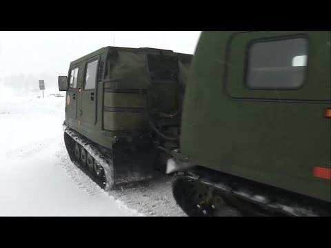 Bandvagnar sätts in mot snöovädret i norr - Nyheterna (TV4)