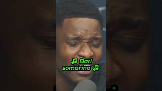 ANGOLANO cantando AKON: