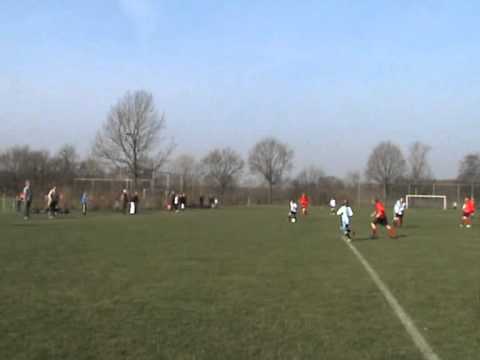 Roda46 D4 FC Driebergen D3 2 4 0 1 Aanvallerdriebergenkomtterugvanbuitenspel