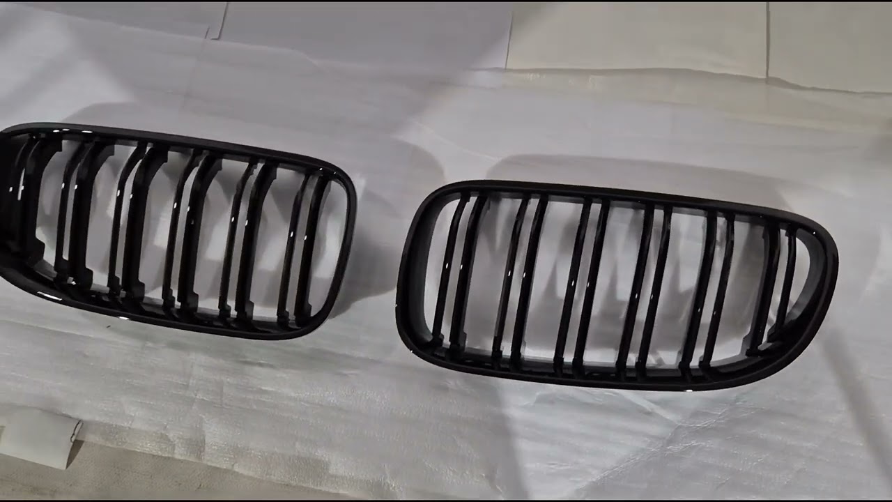 Ноздри M-Look (для E92/E93, 2010-2013, Черный Глянец) Video 1