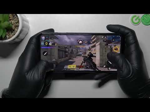 Call of Duty Mobile Gameplay on the LG Q70