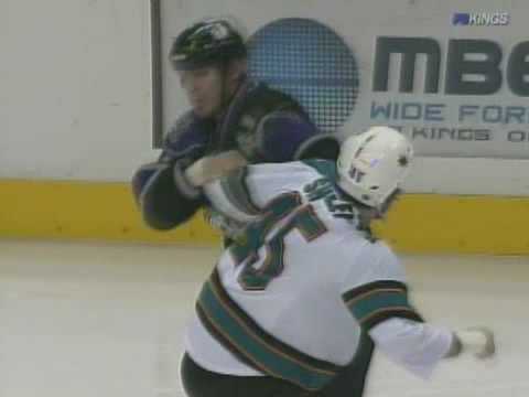 Jody Shelley vs Raitis Ivanans