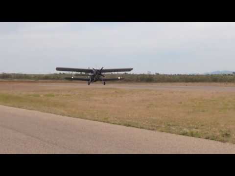 Antonov An-2 extremely short takeoff