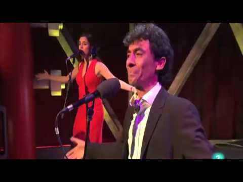 Tomasito y Joe Crepúsculo  ''Escándalo''   de Raphael  tv