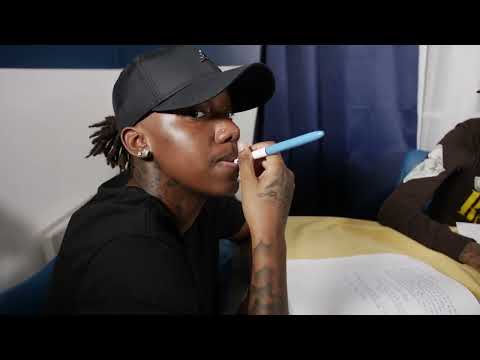 Jumsskay’s - On s’en fout (Clip Officiel)