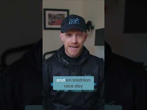 Triathlon, What to Drink? Essential Hydration Hacks for Race Day and Beyond (Expert Advice) thumbnail