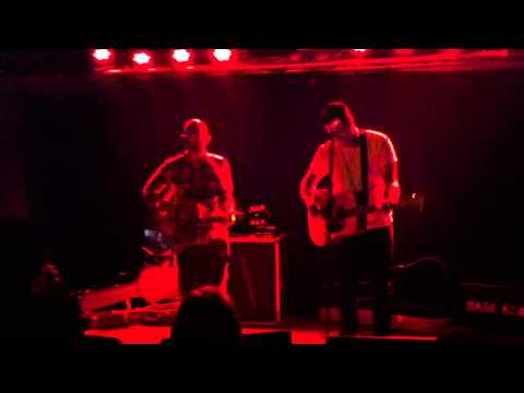 Sam Alone & Nikola Sarcevic "Don't Think Twice, It's All Right" Live in Hamburg