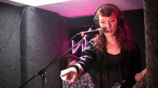 Melissa Auf Der Maur &quot;Out of Our Minds&quot;/Interview (Live @ Viva Radio)