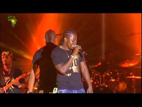 Lexxus (concert fesman dakar 2010) Maboko pamba de ferre gola.VOB