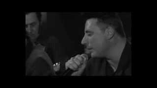 Loquillo y Trogloditas - Hermanos de sangre