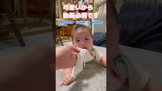 飛行機ぶーん出来たよ / So cute Airplaine pose! #shorts