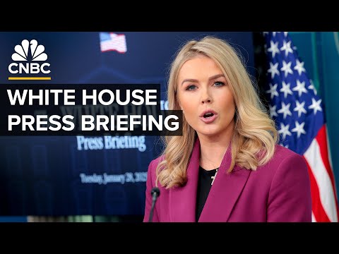 White House press secretary Karoline Leavitt holds a briefing with reporters — 12/1/2025