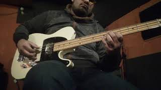Video thumbnail for Squier Vintage Modified Telecaster Bass Special/SWR Workingman's 10 by Bob on the Bass