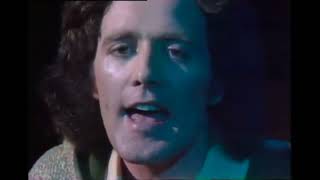Gilbert O'Sullivan - Can't Get Enough Of You (live TV 1975)