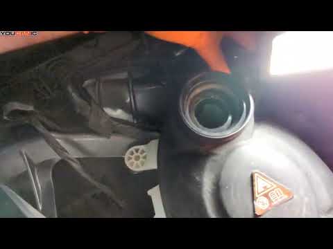 DIY Engine Coolant Refill for 2016-2022 Mercedes-Benz GLC (X253)
