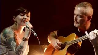 SPILLS - Untitled (Bibi Bourelly acoustic cover) live session